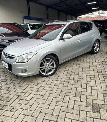 HYUNDAI I30 2.0 MPI 16V GASOLINA 4P AUTOMÁTICO HYUNDAI I30 2.0 MPI 16V GASOLINA 4P AUTOMÁTICO